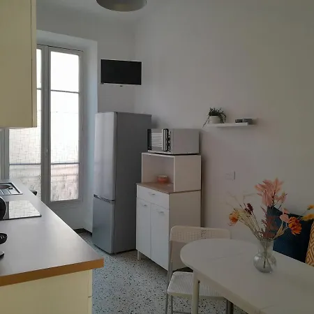 Lägenhet Cosy Et Splendide !